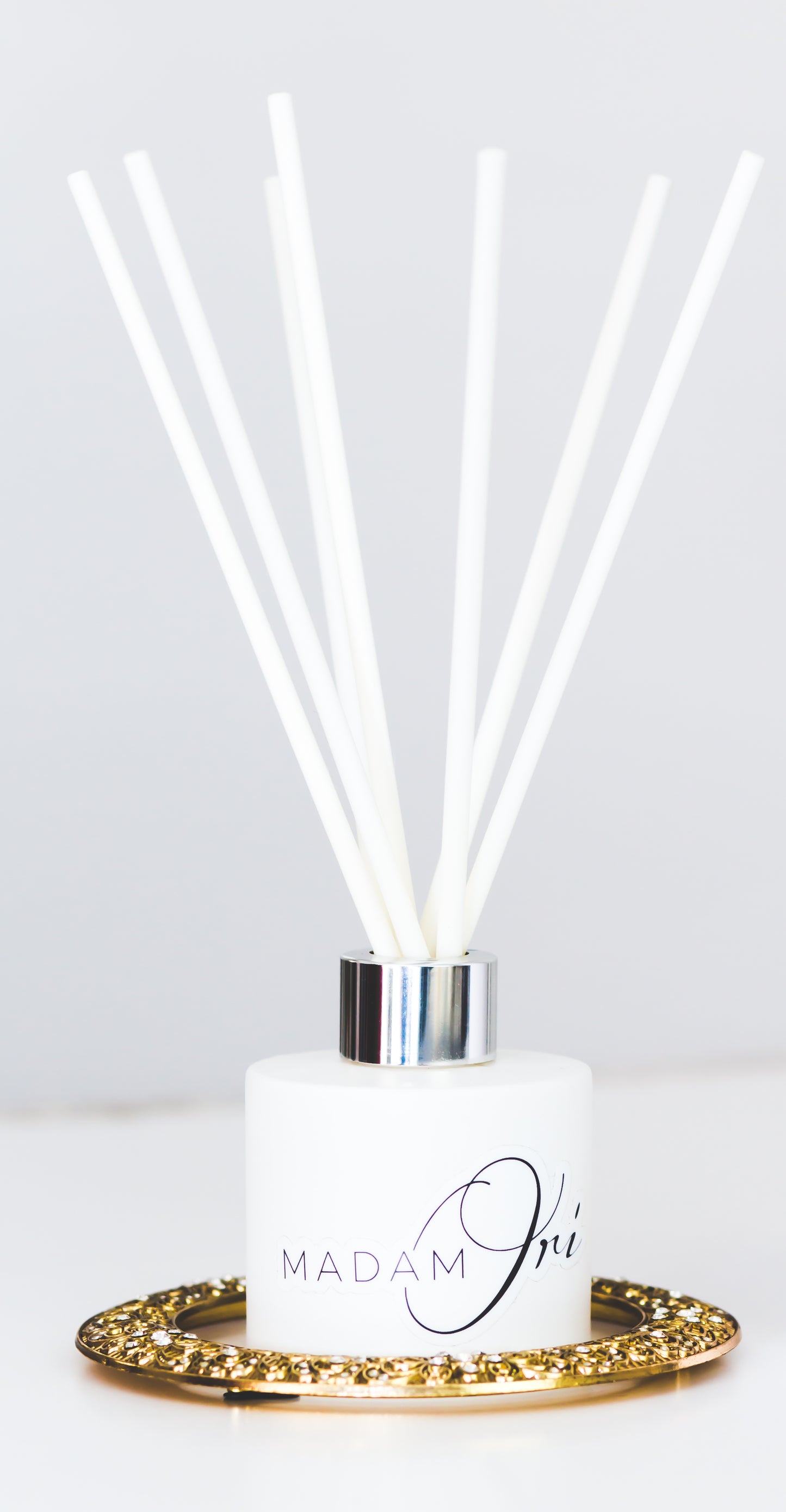 Aurefua Silk Rose with Oudh Diffuser