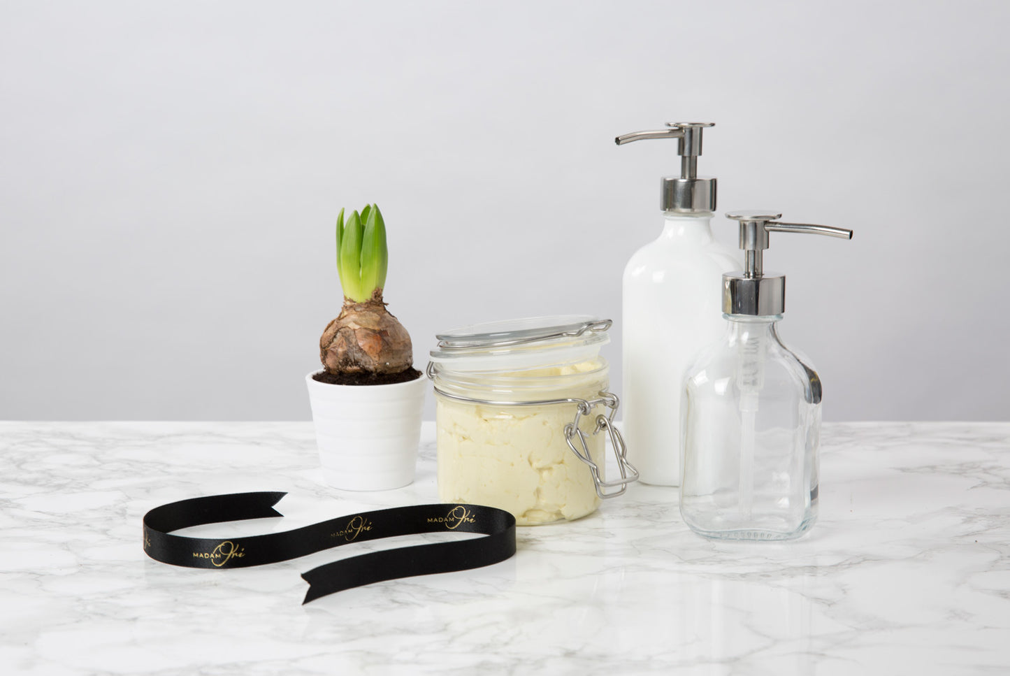 Aurefua Whipped Shea Butter-Freesia and Pear